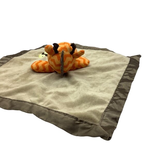 Circo Giraffe Plush Security Blanket Lovey  Bumblebee Embroidery 14" X 14" Satin - Picture 3 of 7